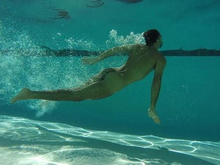 Naked Underwater Boys Pics Xhamster