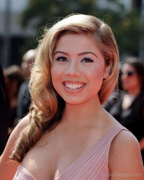 Jennette Mccurdy Closeup Super Wags Hottest Wives And Girlfriends