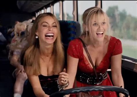 Sofia Vergara Plays A Witness Under Reese Witherspoon S Protection In The Hilarious New Trailer
