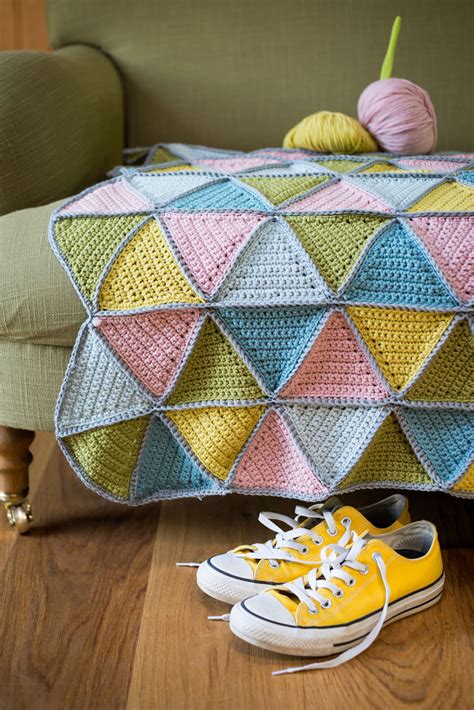 Single Crochet Triangle Pattern