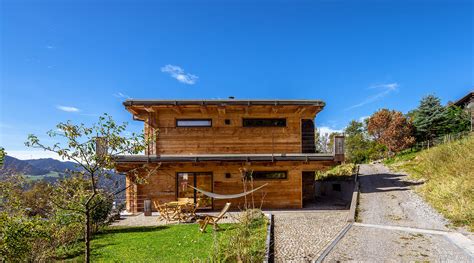 Holzhaus in holzrahmenbauweise wir bauen ihr holzhaus. Blockhaus Bauen — Comedian