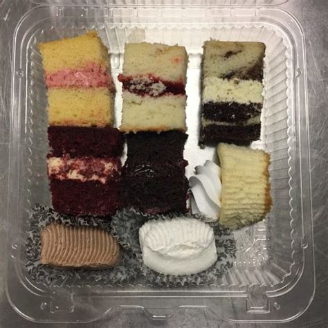 Wade cakes and weddings is a wedding bakery based in pensacola, florida, specializing in delicious flavors and bespoke designs. Cake Sample Platter - Aggie's Bakery & Cake Shop