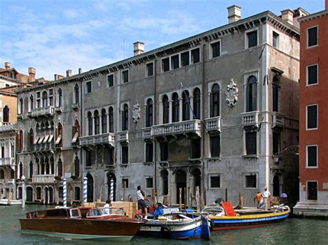 Palazzo Viaro Martinengo Volpi Venise