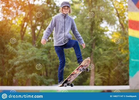 Skater Girl On Skatepark Moving On Skateboard Outdoors Stock Image Image Of Longboard