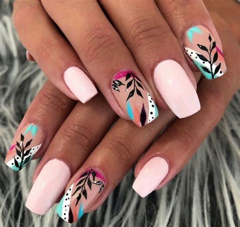 Ideas para la decoración de uñas elegantes y sencillas. Pin de Gemita Fdz. en PRIMAVERA- VERANO en 2021 | Manicura ...
