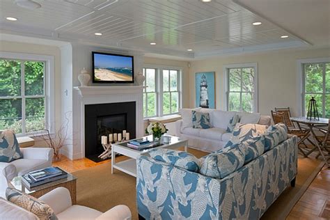 Paneled Ceiling Blue And White Living Room Cape Cod Hooked On Houses
