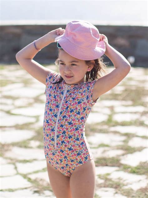 Rash Guard One Piece Little Girl Swimsuits Kids Swimwear Girls