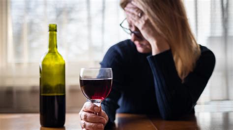 Why You Shouldnt Mix Alcohol And Antidepressants