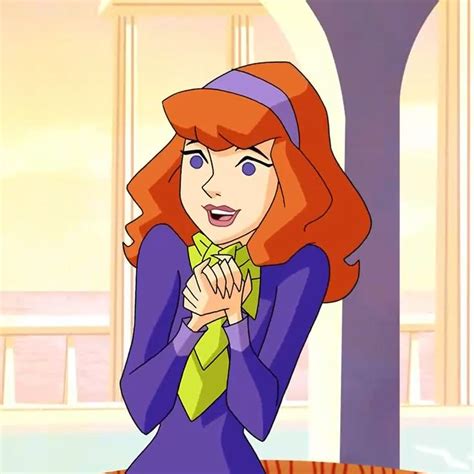 Pin By On การบันทึกอย่างรวดเร็ว Daphne From Scooby Doo New