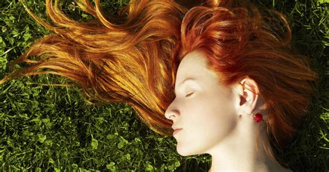 Why Redheads Have A Higher Skin Cancer Risk Cbs News