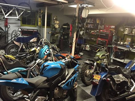 Finally unearthed some pictures of my uncle's old CX650 Turbo. : r