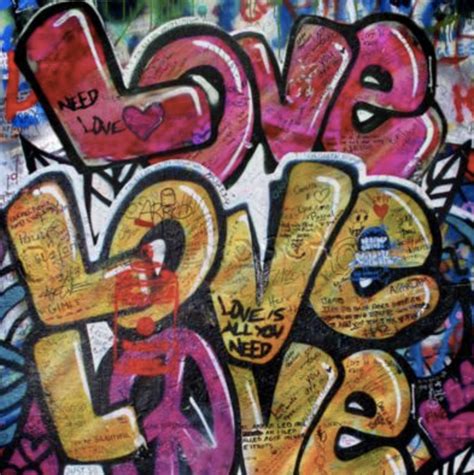 Pin By Kleikamp Inc On Love Love Graffiti Graffiti Photography