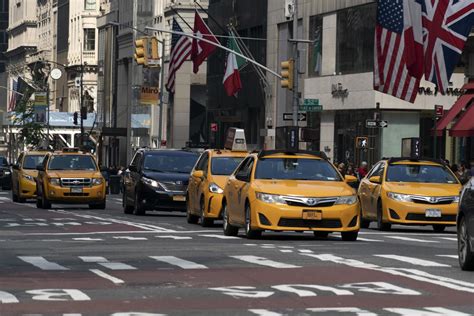 New York Usa May City Streets Congested Traffic Jam Stock Photo At Vecteezy