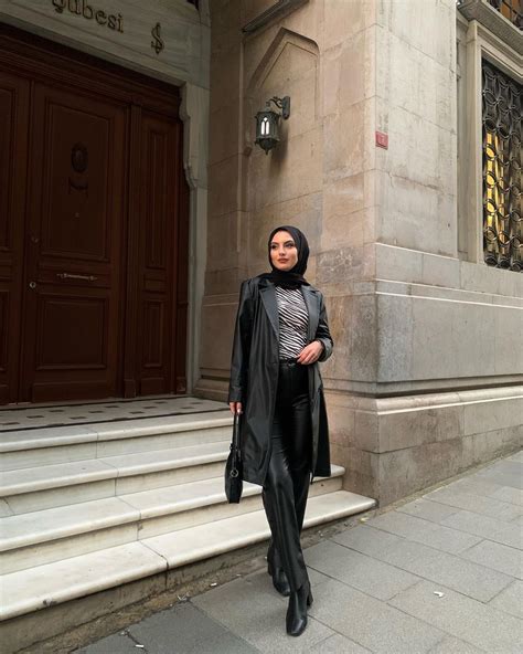 How To Look Trendy With Leather For Hijabi Hijab