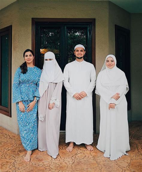 To target the third paragraph, all you would do is change the number. Neelofa And PU Riz Reconcile Following Controversy, Set To ...
