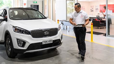 Kia jns automotive services s/b. World stage for Hyundai, Kia service advisers - GoAutoNews ...