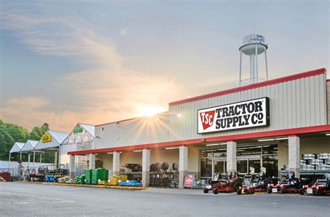 Tractor Supply Company Tractor Supply Announces New Distribution