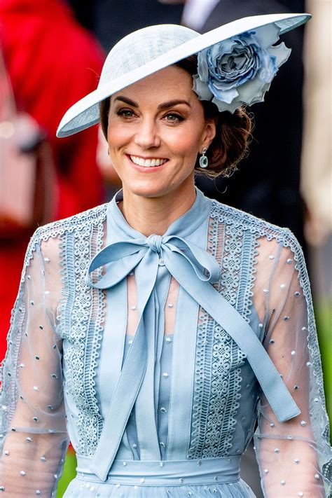 Kate Middleton Wore A Gorgeous Blue Elie Saab Dress At Day 1 Of The