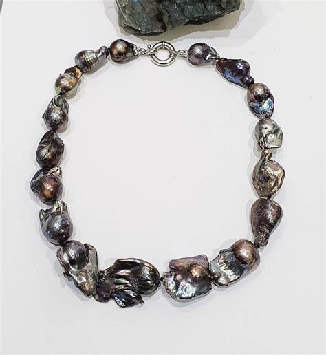 Black Baroque Pearl Necklace Delmaestro By Camilla