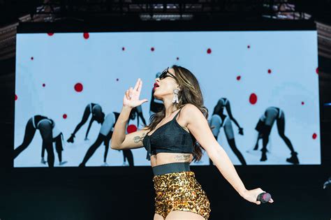 Meet Anitta The Brazilian Pop Megastar ‘the Music World