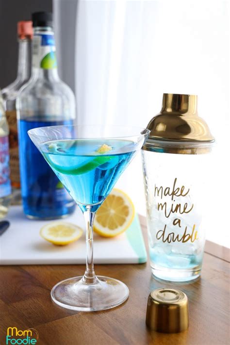 Blue Cosmopolitan Cocktail Recipe Blue Cosmo Martini Mom Foodie