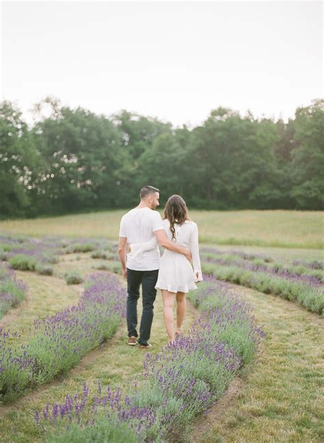 Romantic Engagement Session In A Lavender Field Muguet Photography
