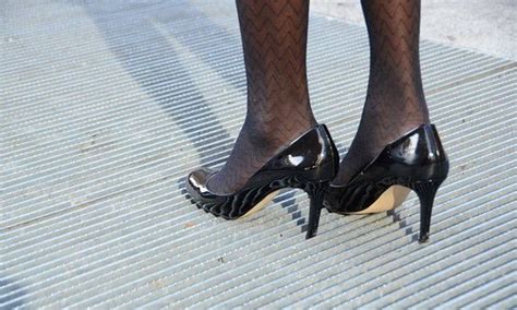 Receptionist Sent Home From Pwc For Not Wearing High Heels Heels Influential Women Womens
