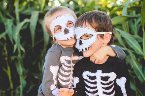 costume halloween enfant à faire soi même 14 idées à essayer