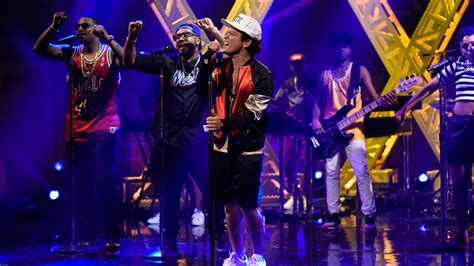 Watch Bruno Mars Chunky From Saturday Night Live