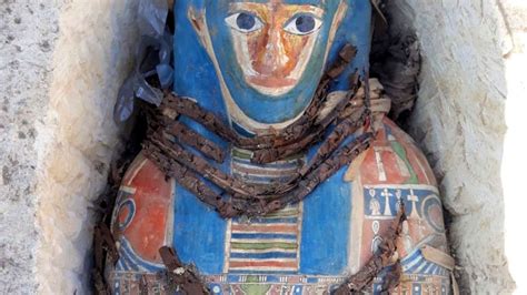 Ancient Egyptian Mummies Discovered Near Much Older Pyramid