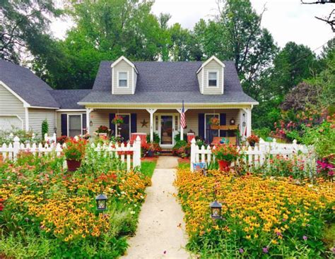 Smith Cottage Garden Provides Ideas Galore Landscaping