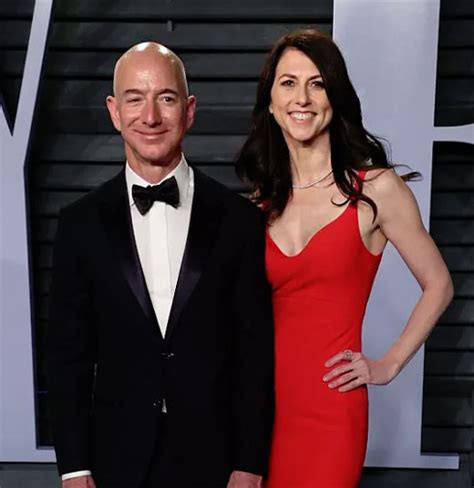 The bezos earth fund joins the solutions project to accelerate the transition to 100% clean energy and equitable access to healthy air, water, and land. Братът на любовницата на Джеф Безос е продал секс ...