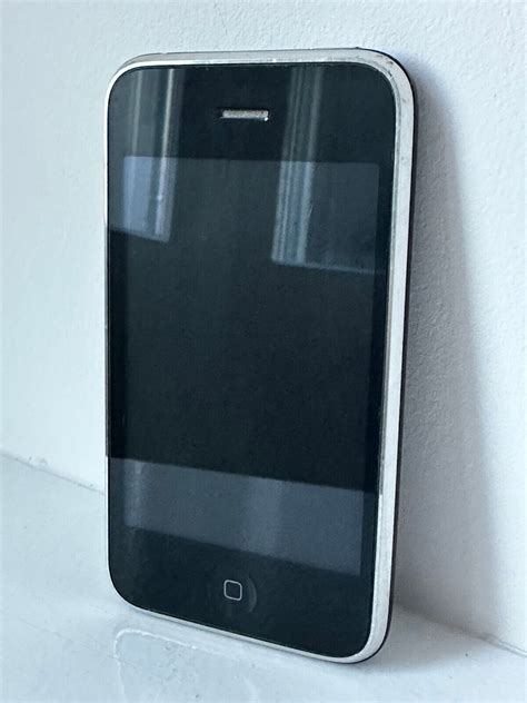 Apple Iphone 3gs 32gb Black Unlocked A1303 Gsm Au Stock For