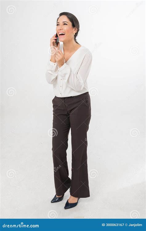 Full Body Photo Of A Beautiful Brazilian Business Woman Talking On