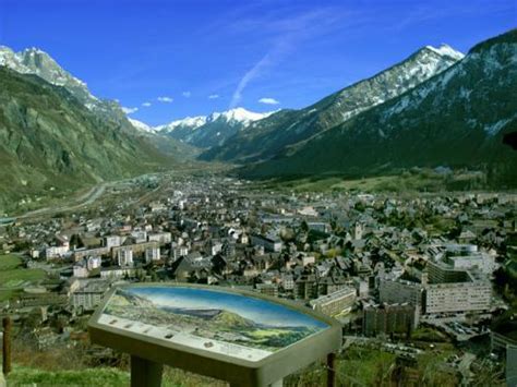 Saint jean de maurienne antlaşması özellikleri. Photos - Saint-Jean-de-Maurienne - Tourism, Holidays ...