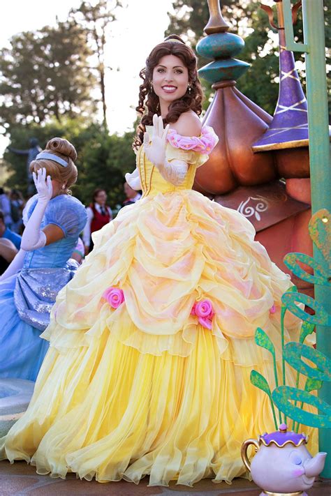 Disneyland Belle In Mickeys Soundsational Parade Beauty And The