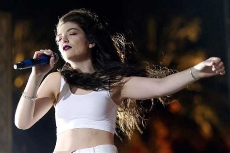 lorde performs at coachella 2014 the crowd flocked to the outdoor stage buzzing with excitement