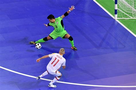 The Goalkeeper Influence On Ball Possession Effectiveness In Futsal