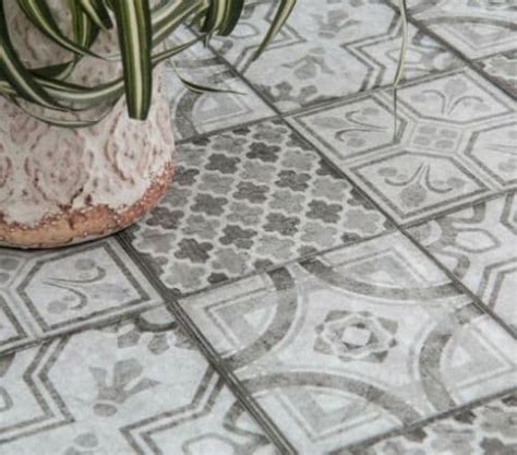 Ideal diy floors 30.5 x 30.5cm x 1.1mm winton self stick black and white vinyl tile. 11 Tiles 1 Square Meter Moroccan Grey Dc Floor Self ...
