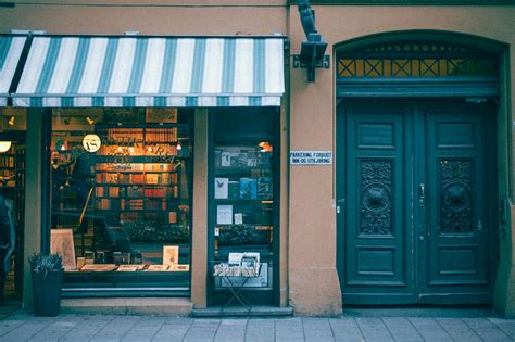 Bookstore Building Facade On Pavement In City · Free Stock Photo