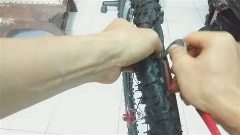 Cara Tips Mengganti Memasang Ban Luar Sepeda Mtb Yang Keras Sulit