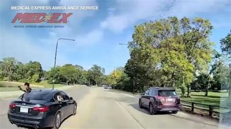 Chicago Shooting Caught On Ambulance Dash Cam Video Ebaums World