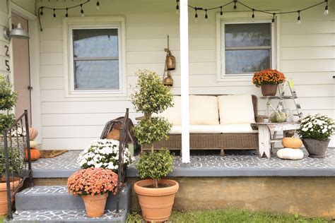 13 Gorgeous Fall Porch Ideas