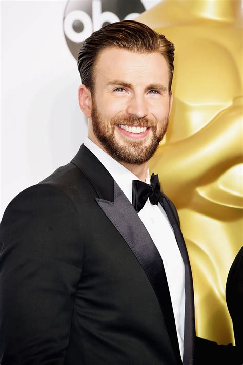 Chris Evans Scoops People Magazines ‘sexiest Man Alive 2021 Title News And Gossip
