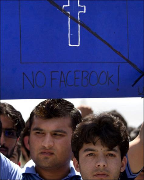 فیس بک کے خلاف مظاہرے تصاویر Bbc News اردو