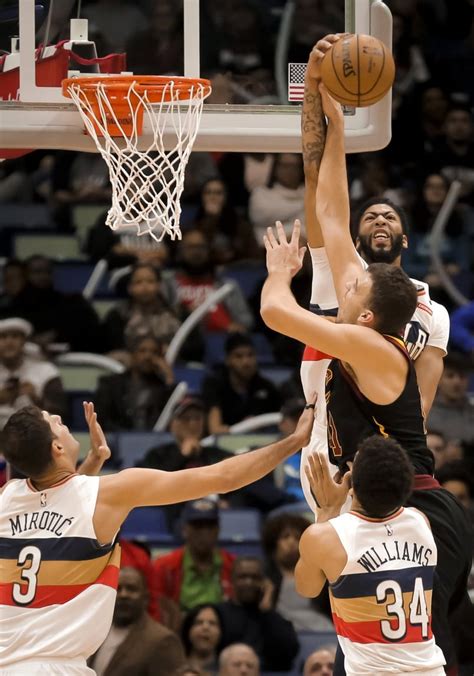 What Pros Wear Anthony Davis Blocks Two Cavs In A Row In The The Nike