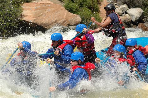 River Runners Offers Preseason Colorado Whitewater Rafting Discounts On