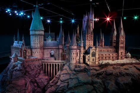 Harry Potter Theme Park Coming To Uaes Yas Island In Major Tourism