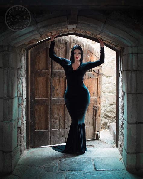 Morticia Addams By Krissiecosplay Story Viewer Hentai Cosplay