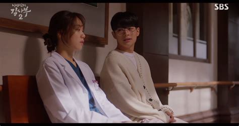 With just three episodes left, romantic doctor teacher kim begins to explore some of the show's biggest mysteries in earnest. Nonton Drama Korea Romantic Doctor Teacher Kim Season 2 2020